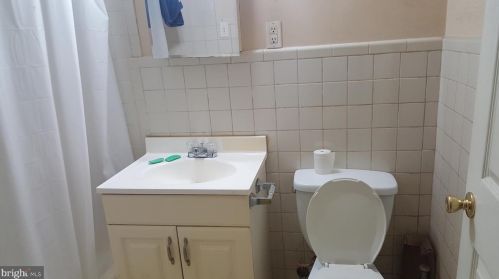 1600 Broad St, Trenton NJ 08610-6003 exterior