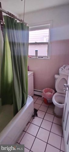 825 Broad St, Trenton NJ 08610-6235 exterior