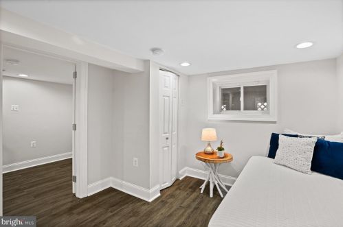 3210 Park Pl, Washington DC  20010-2529 exterior