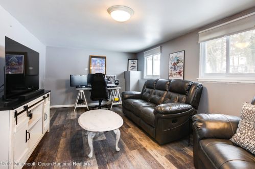 38 Louis St, Old Bridge NJ 08857-2235 exterior