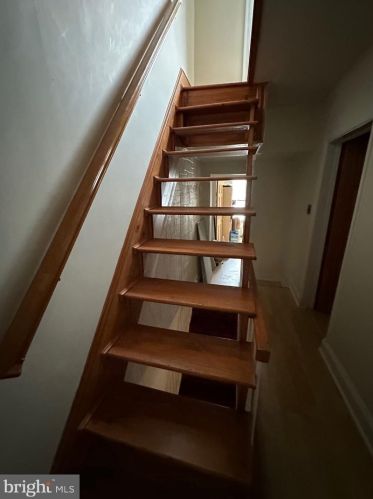 2160 Cumberland St, Philadelphia PA 19125-2245 exterior