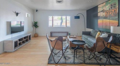 2805 13th Ave, Phoenix AZ 85007-4138 exterior