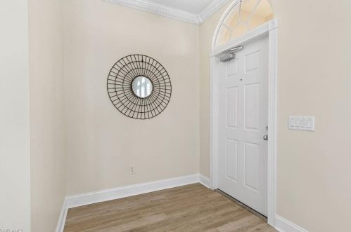 6254 Towncenter Cir, Naples, FL 34119-9560