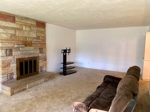 1241 Norton Ave, Meskegon MI 49441-4318 exterior