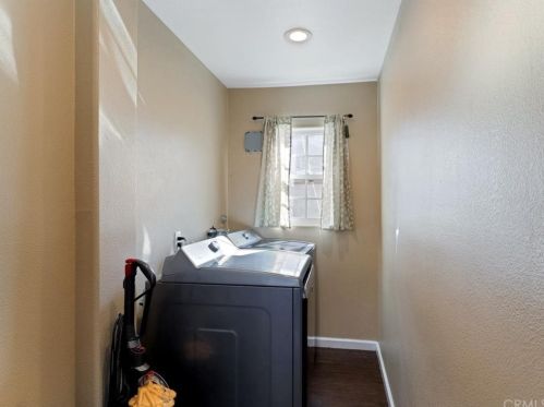 24 A St, Perris CA 92570-1962 exterior