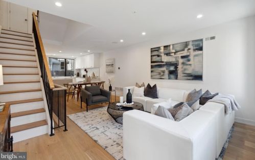 743 Cleveland St, Philadelphia PA  19146-1811 exterior