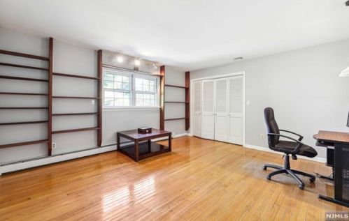 207 Alexander Ave, Montclair NJ  07043-2032 exterior