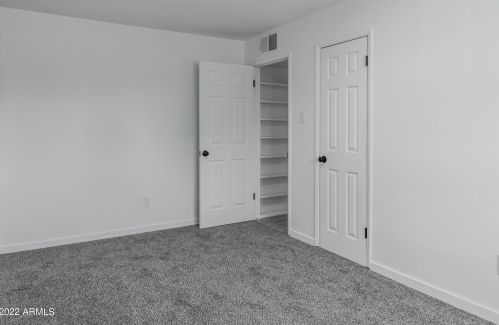 3426 Elm St, Phoenix AZ 85033-1039 exterior