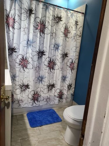 2310 Moody Ave, Chicago IL 60639-2732 exterior