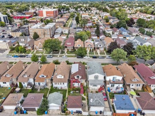 5527 Eddy St, Chicago IL 60641-3248 exterior