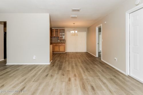 426 Eastport Cir, Fort Pierce FL  34953-7126 exterior