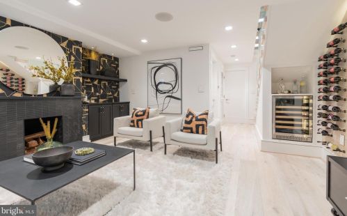 1604 13th St, Washington DC 20009-4303 exterior