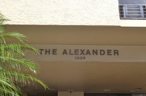1505 Alexander St, Honolulu HI  96822-4978 exterior