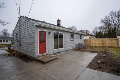 8300 Herbert Ave, Milwaukee WI 53218-3633 exterior