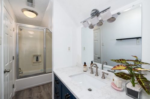 5846 Loran Ave, Saint Louis MO 63109-2601 exterior