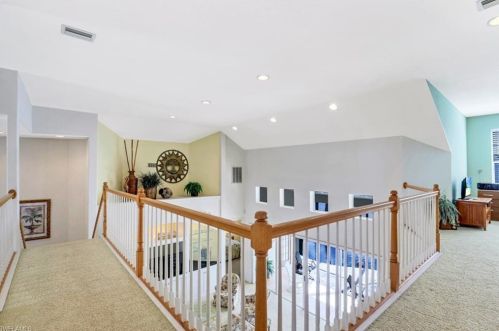 2288 Is Cv Cir, Naples FL 34109-0341 exterior