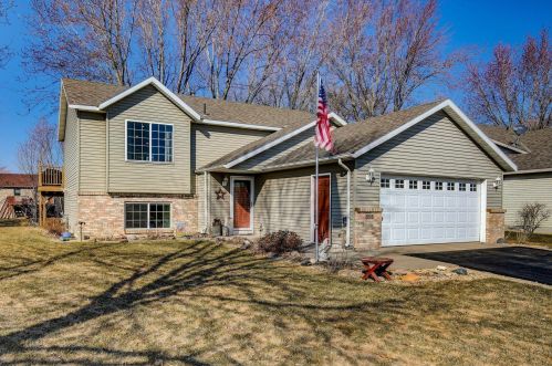 505 Corrine, Sartell MN 56377-1740 exterior