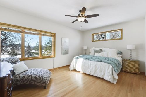 7625 Pioneer Crk Rd, Maple Plain MN 55359-9361 exterior