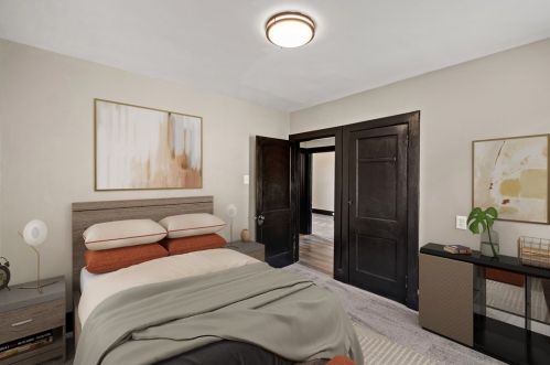 61 Mainsgate St, Pittsburgh PA 15205-2247 exterior