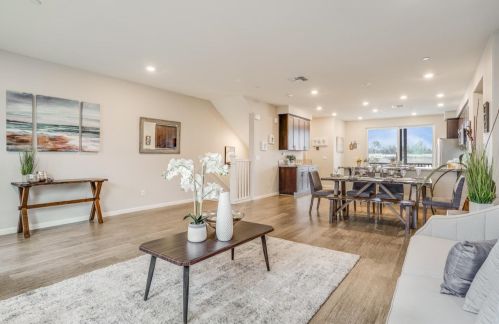 1136 California Cir, Milpitas CA 95035-3019 exterior