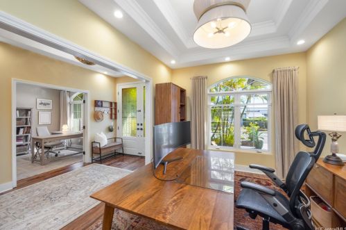 114 Kokololio Pl, Honolulu HI 96821-2562 exterior