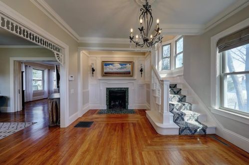 61 Arlington Ave, Providence RI 02906-2443 exterior