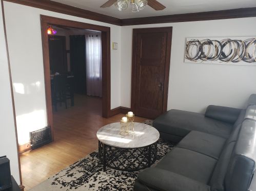 3870 22 St, Milwaukee WI 53206-1460 exterior