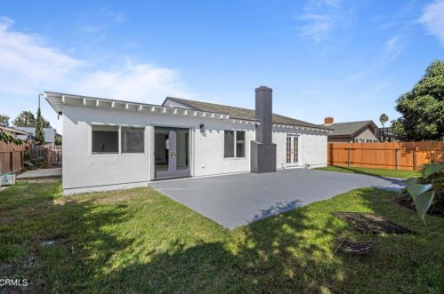 1540 Joliet Pl, Oxnard CA  93030-3140 exterior