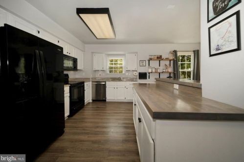 6736 Sandpiper Ct, Frederick MD  21703-7177 exterior