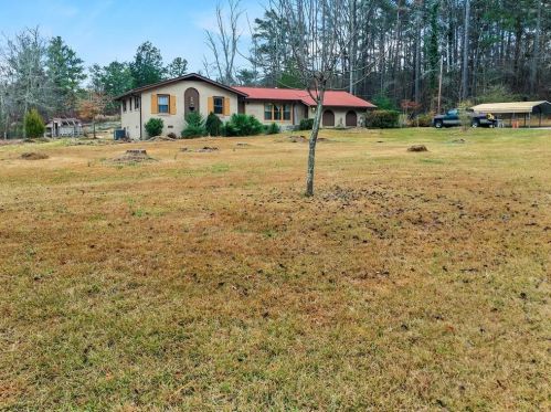 6514 Rockland Rd, Lithonia GA 30038-3438 exterior