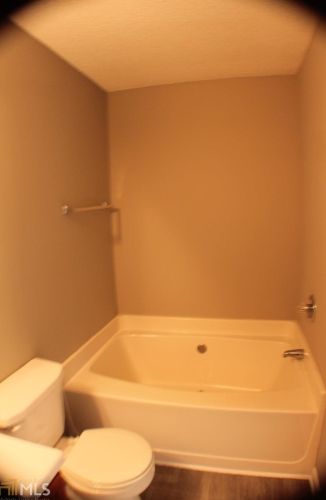 2039 Bayrose Cir, Atlanta GA 30344-8201 exterior