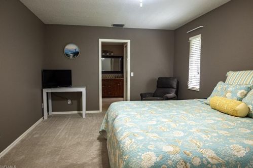 1221 31 St, Naples FL 34117-3102 exterior