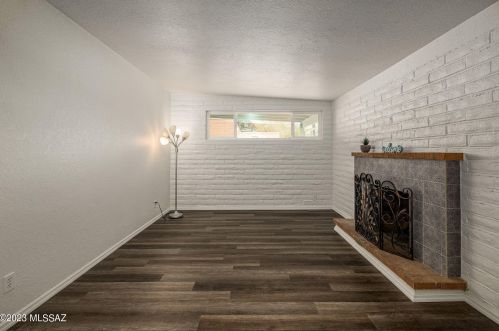 8189 20th St, Tucson AZ  85710-5960 exterior