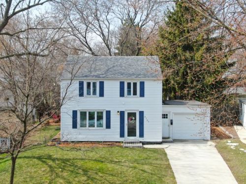 3707 46 Pl, Milwaukee WI  53220-2134 exterior