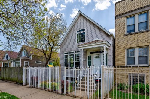 4951 Medill Ave, Chicago IL 60647-2424 exterior