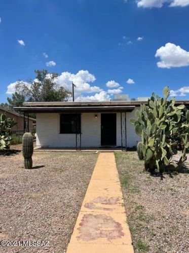 2237 19th St, Tucson, AZ 85719-7014