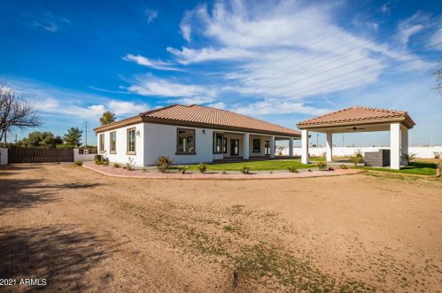 3605 69th Ave, Phoenix AZ 85043-3325 exterior