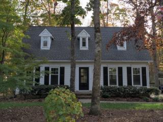 401 Trappers Run Dr, Cary, NC 27513-4834