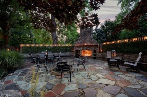 517 Clark St, Westfield NJ 07090-4012 exterior