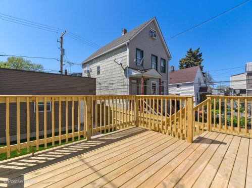 1728 Talman Ave, Chicago IL  60647-5224 exterior