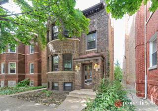 2218 Argyle St, Chicago, IL 60625-1807