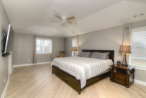 1638 74th Ct, Chicago IL  60707-4221 exterior