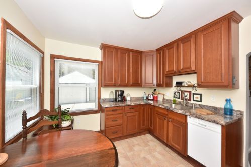 515 68, Milwaukee WI 53213-3955 exterior