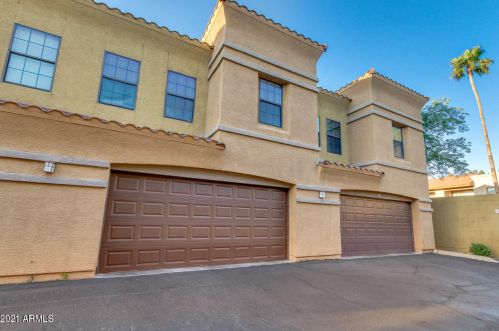 1702 Bell Rd, Phoenix AZ  85022-6273 exterior