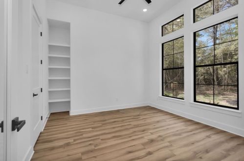 11317 Majestic Dr, Montgomery TX 77316-9662 exterior