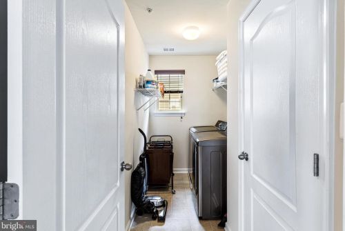 7722 Hollins Chapel Ct, Glen Burnie MD 21060-8396 exterior