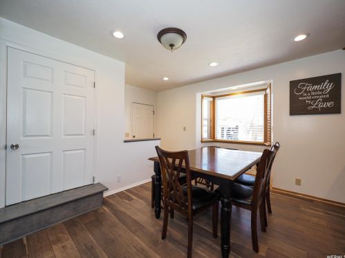 2820 7180, Taylorsville UT 84084-2921 exterior