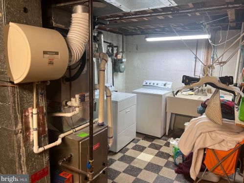 13005 Payson St, Rockville MD exterior