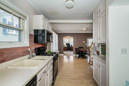 32 Austin St, Duluth MN 55803-1757 exterior