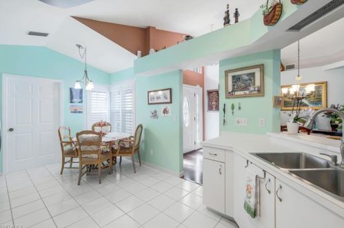 7713 Ahoy Ave, Naples FL 34109-7647 exterior